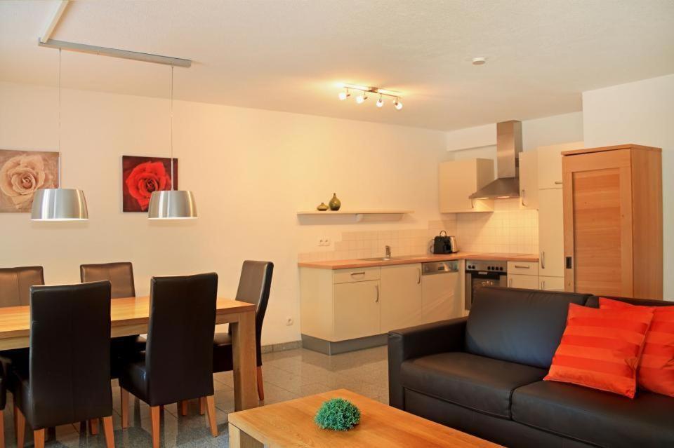 베르왕 Chalet Zur Rose 아파트 외부 사진